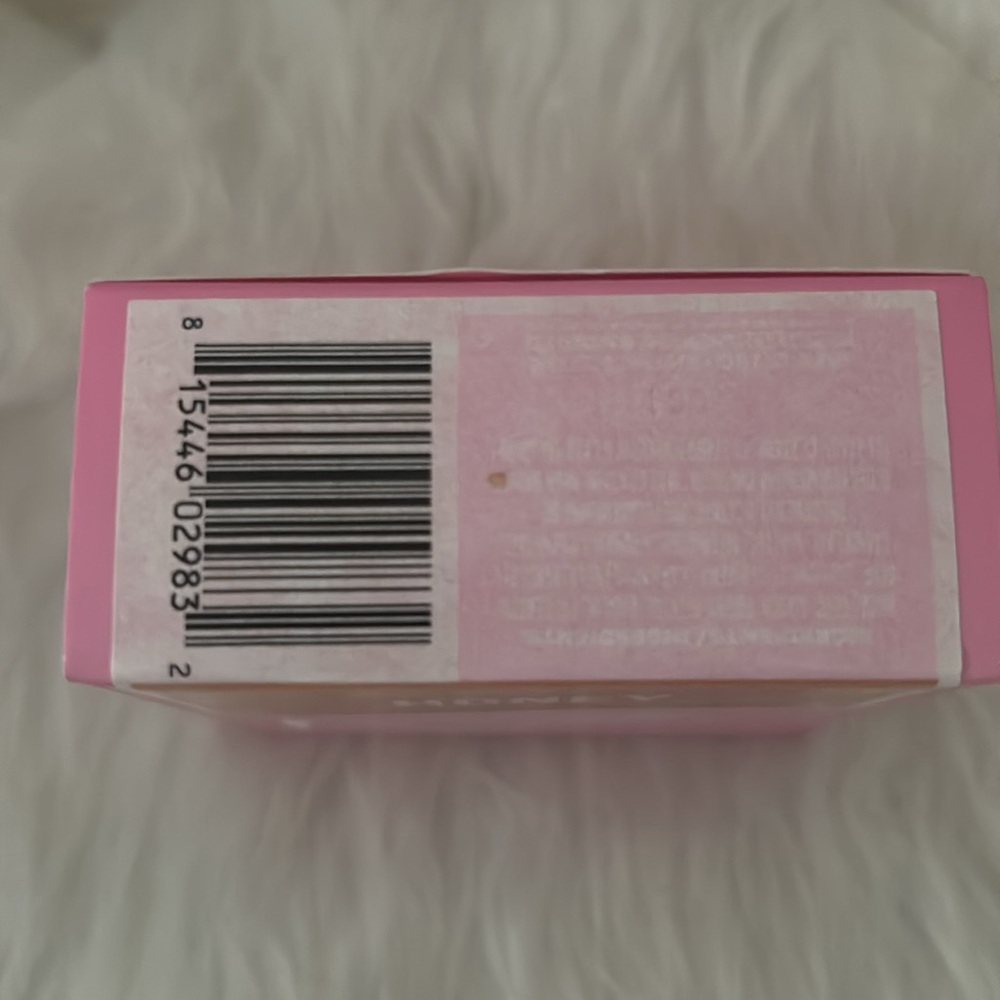 Jeffree Star Honey Magic Setting Powder - Picture 3 of 4